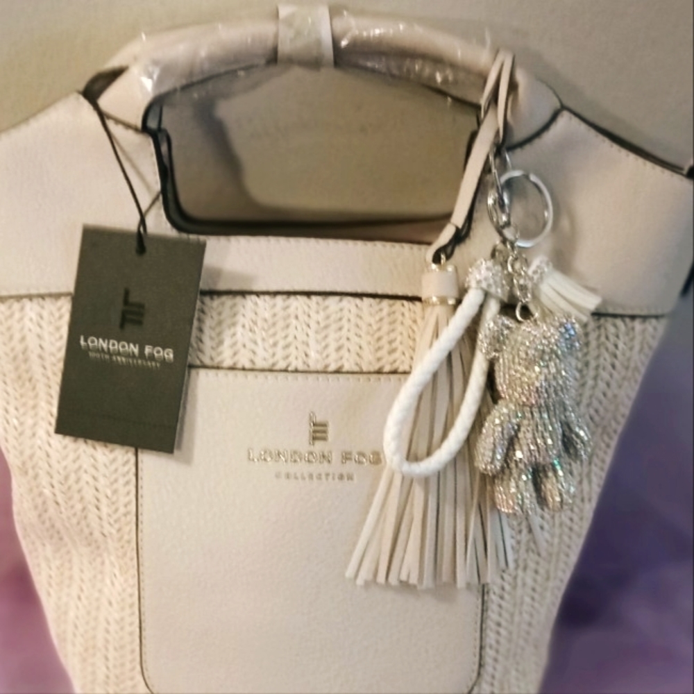 LONDON FOG SATCHEL